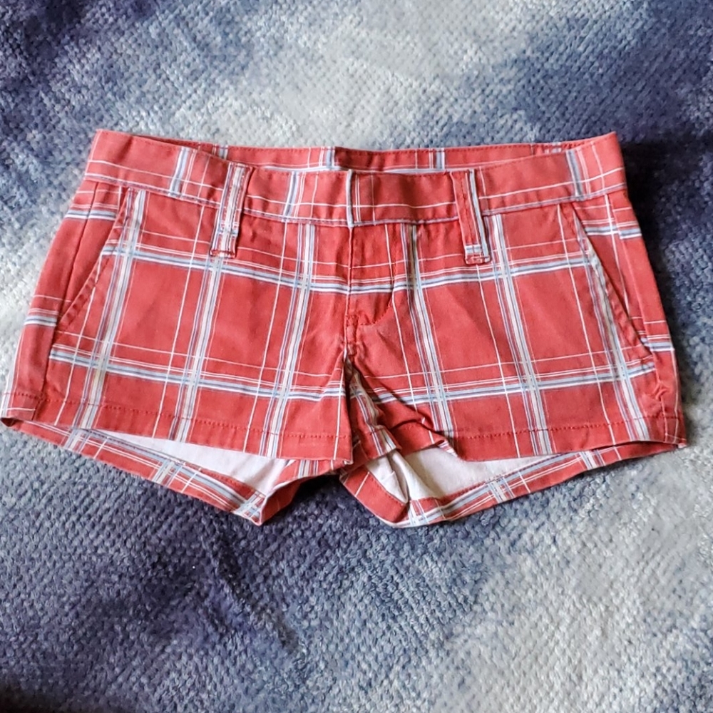 Plaid Hurley shorts, size 1